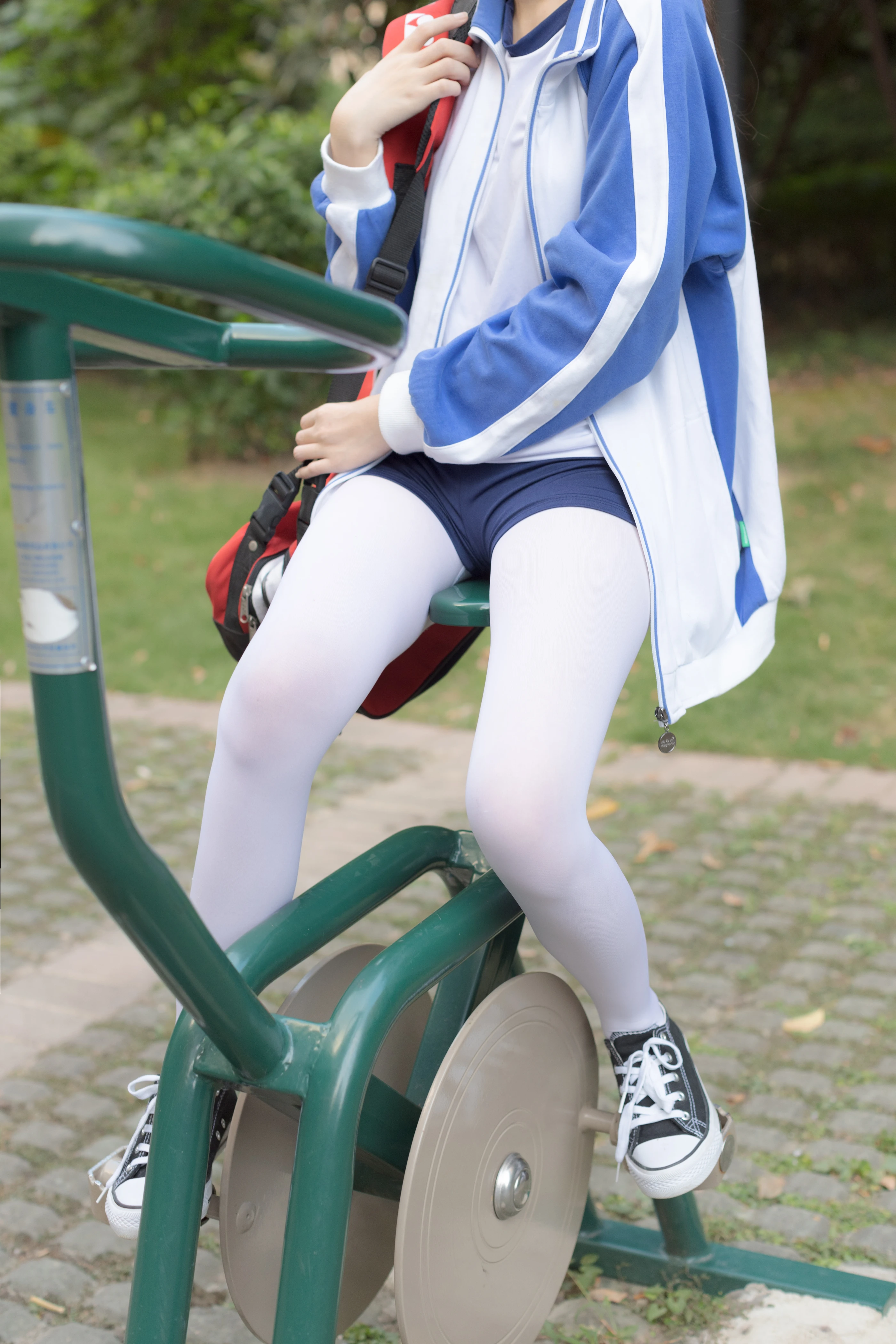 森萝财团 無料005 健身少女 [19P] 3